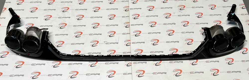 Zadnji Difuzor SQ8 black za Audi Q8 19+.